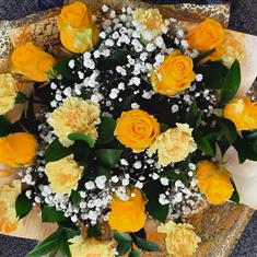 Sunny Hunny Handtied Bouquet