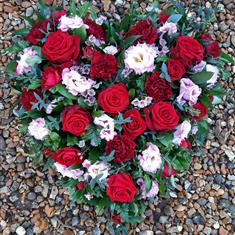 Heart with Red Roses 